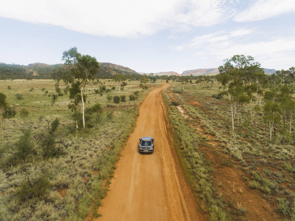 Australian Road trip на русском. The Australian Outback is close to the Sea. Going to School in the Australian Outback.